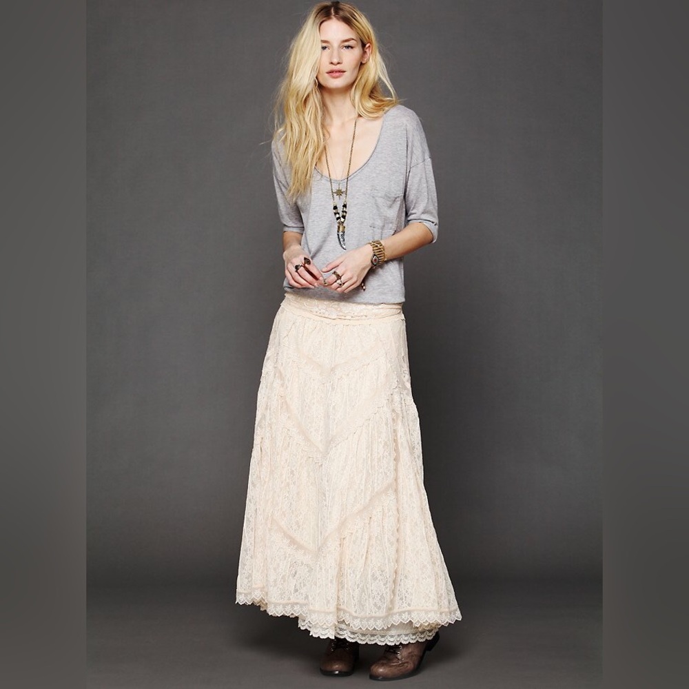 RARE Free People Annie Oakley Lace Ivory Prairie Victorian Maxi Skirt Small.